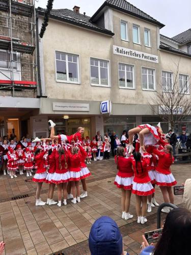 388345a2-22b3-4ef7-a37e-ef489d4909ab