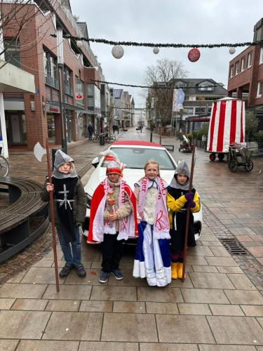 a0a699fb-bf9c-44db-ae5a-450c0c34b953