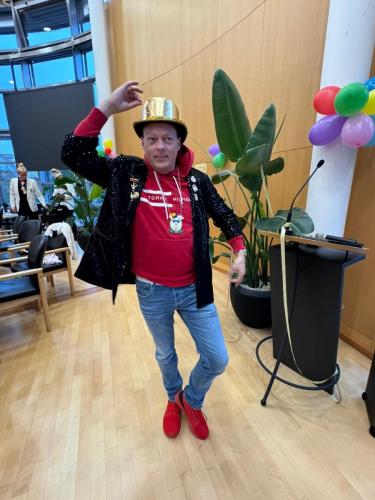 aa545c87-ba7d-4329-8d4e-10c2480458e2