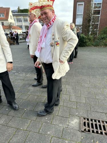 552D95A8-E415-4EBA-B152-280A705C8481