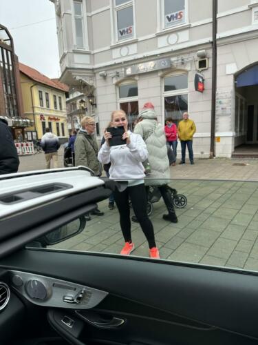 87221FA9-37DE-463F-A6DD-595C8DE34F99